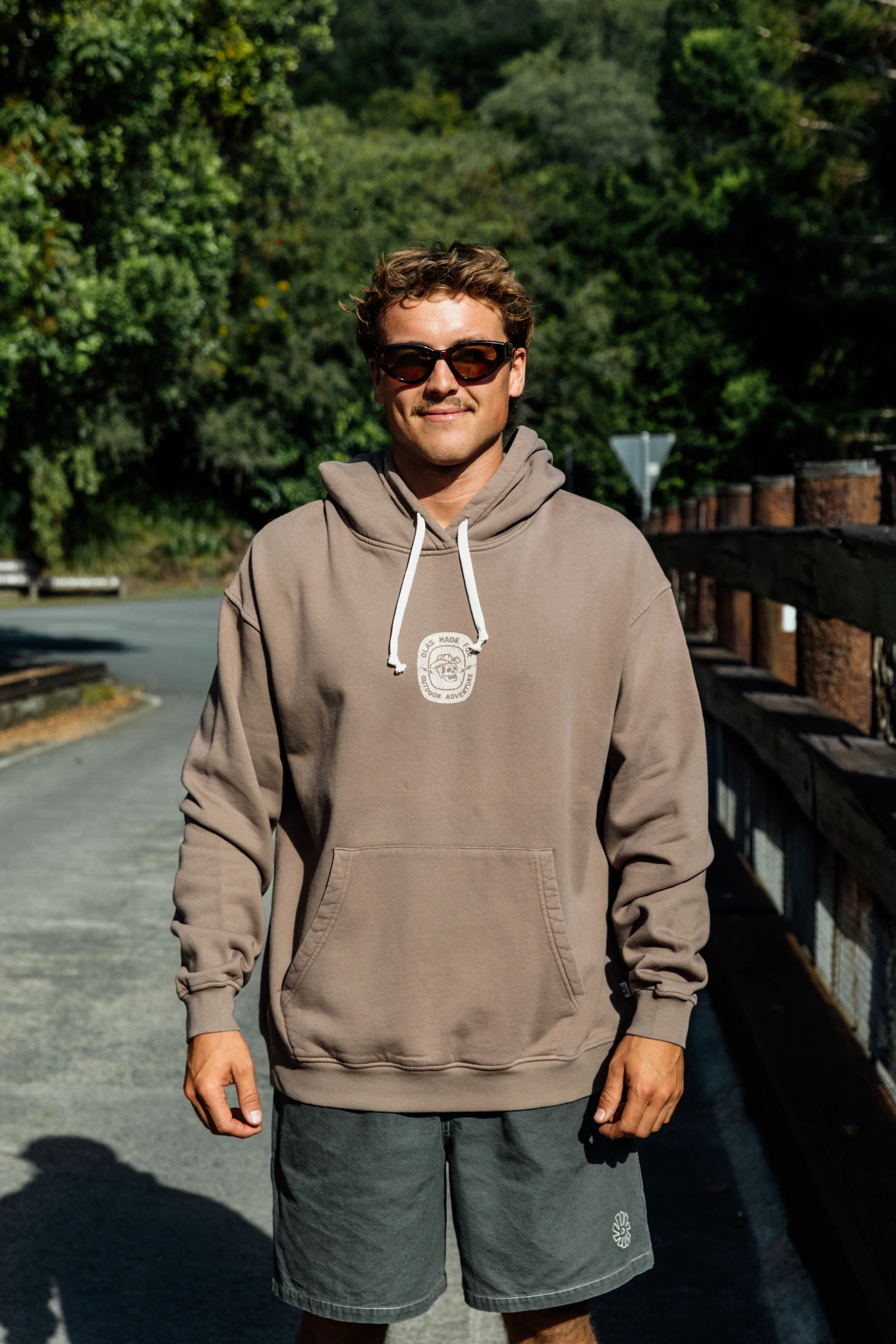 BUSH TO BEACH HOODIE - Image 7