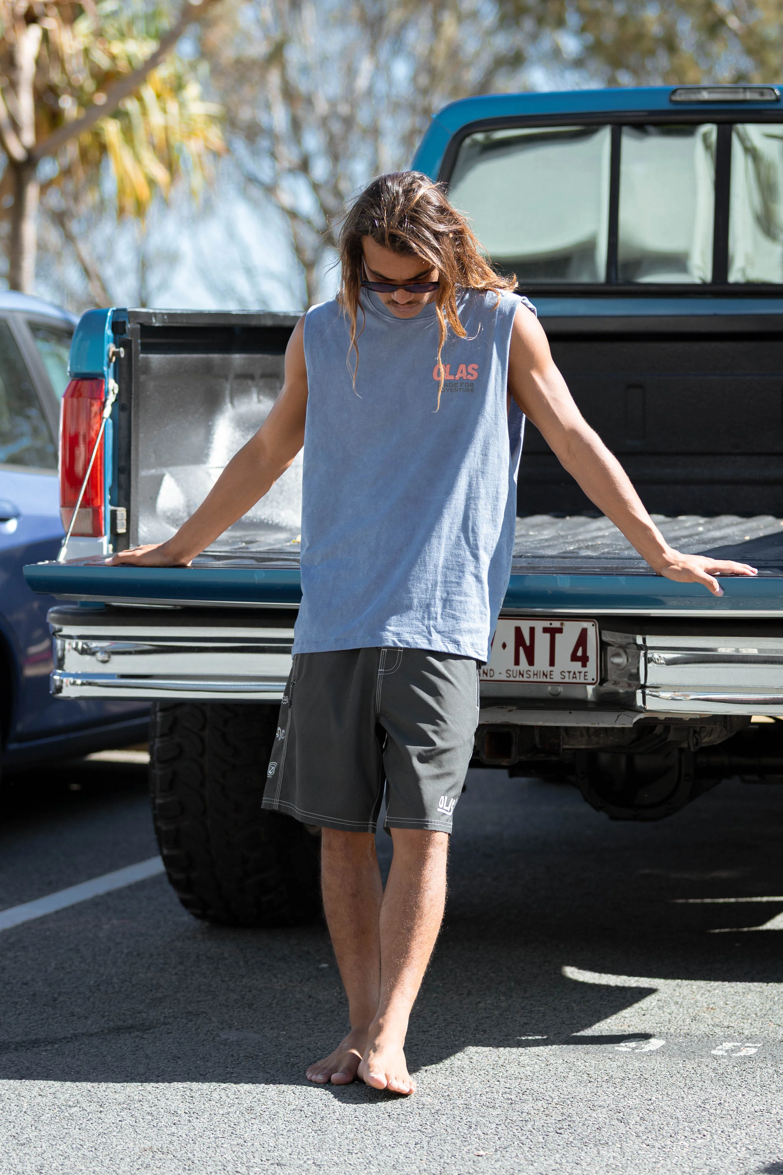 HOME IS WHERE YOU PARK IT TANK - Image 3