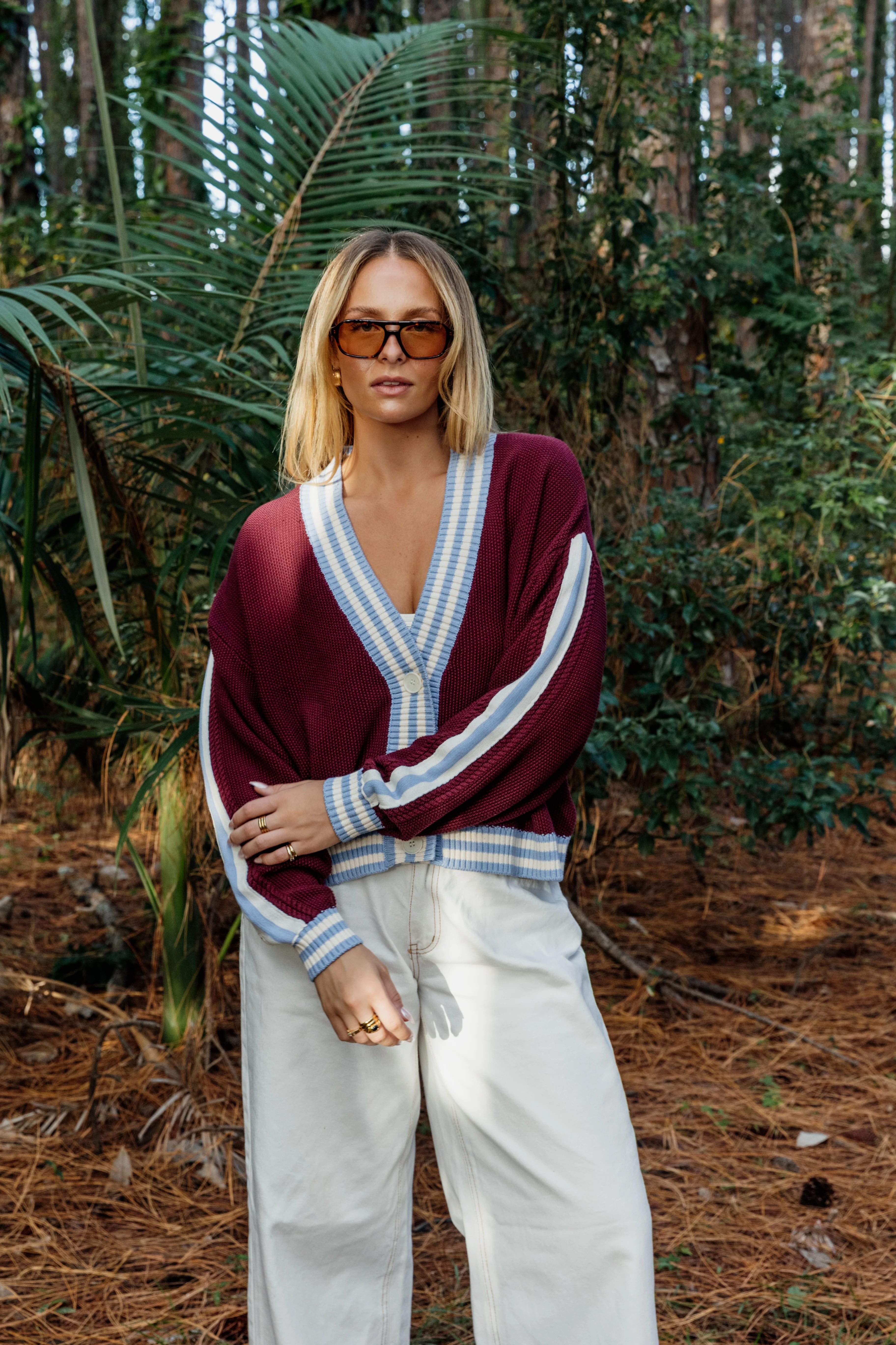 RED SANDS KNIT CARDI - Image 2
