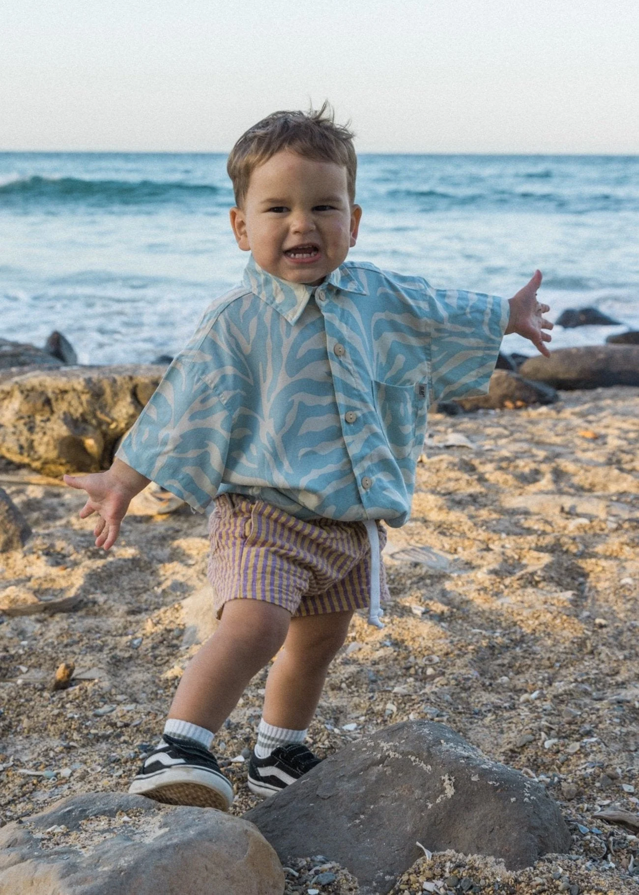 TIGER MINI BUTTON UP - Image 3